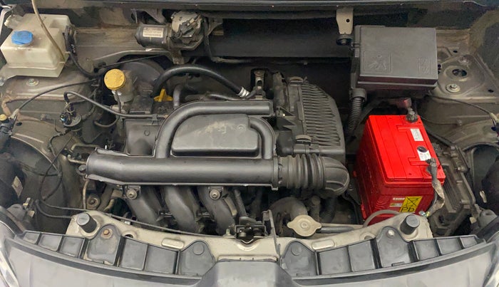 2017 Renault Kwid RXT 1.0 AMT (O), Petrol, Automatic, 31,419 km, Engine View