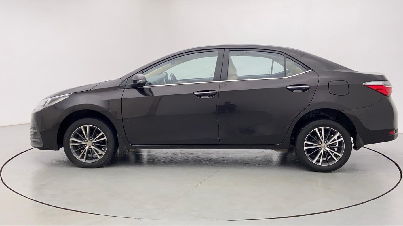 2018 Toyota Corolla Altis VL AT, Petrol, Automatic, 35,153 km, Left Side