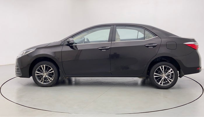 2018 Toyota Corolla Altis VL AT, Petrol, Automatic, 35,153 km, Left Side