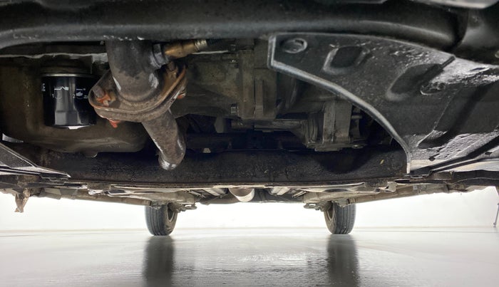 2013 Maruti Swift VXI D, Petrol, Manual, 56,313 km, Front Underbody