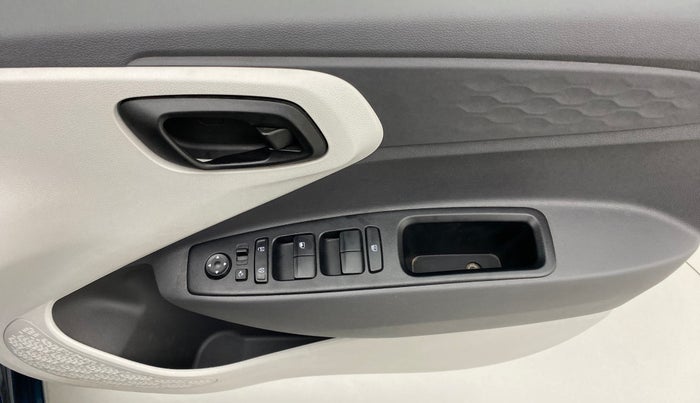 2020 Hyundai GRAND I10 NIOS MAGNA 1.2 AT, Petrol, Automatic, 20,782 km, Driver Side Door Panels Control