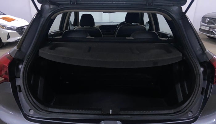 2016 Hyundai Elite i20 SPORTZ 1.2, Petrol, Manual, 61,356 km, Boot Inside