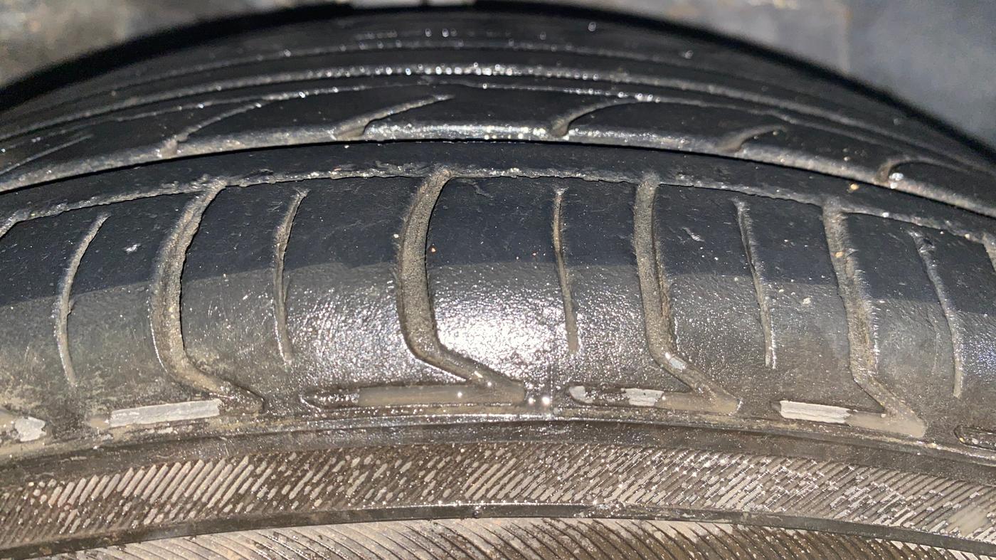 2018 Hyundai Xcent SX 1.2 (O), Petrol, Manual, 69,213 km, Right Front Tyre Tread