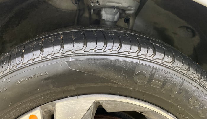 2021 Hyundai NEW I20 ASTA 1.0 GDI TURBO DCT, Petrol, Automatic, 10,278 km, Right Front Tyre Tread