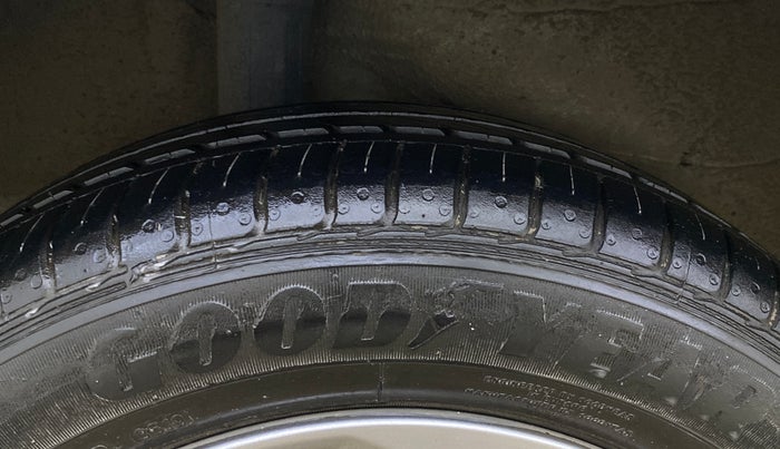 2019 Honda Jazz 1.2L I-VTEC VX CVT, Petrol, Automatic, 26,574 km, Right Rear Tyre Tread