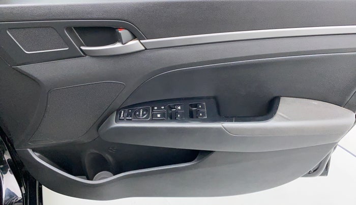 2017 Hyundai New Elantra 1.6 SX AT O, Diesel, Automatic, 66,526 km, Driver Side Door Panels Control