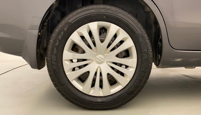 2014 Maruti Ertiga VXI, Petrol, Manual, 53,766 km, Right Rear Wheel