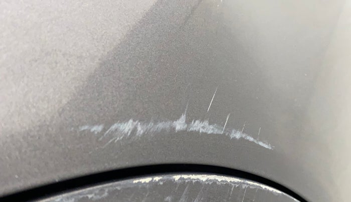 2014 Maruti Ertiga VXI, Petrol, Manual, 53,766 km, Right rear door - Minor scratches