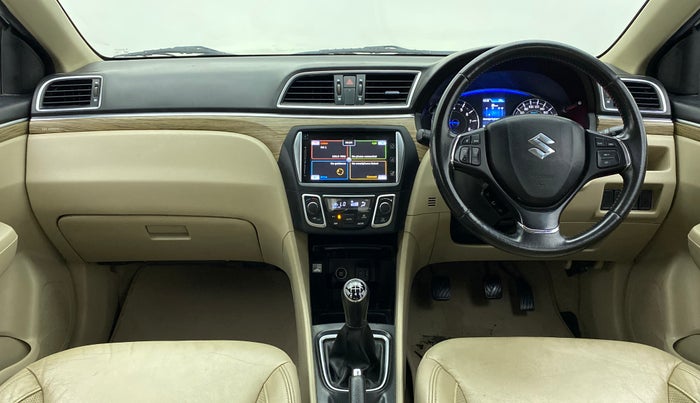 2018 Maruti Ciaz ALPHA 1.5 SHVS PETROL, Petrol, Manual, 45,165 km, Dashboard