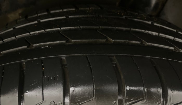 2020 MG HECTOR PLUS SHARP 1.5 PETROL TURBO DCT 6-STR, Petrol, Automatic, 66,402 km, Left Rear Tyre Tread