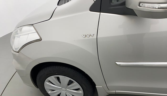 2016 Maruti Ertiga VXI, Petrol, Manual, 42,074 km, Left fender - Minor scratches