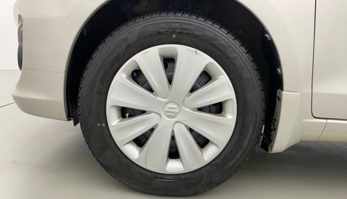 2016 Maruti Ertiga VXI, Petrol, Manual, 42,074 km, Left Front Wheel