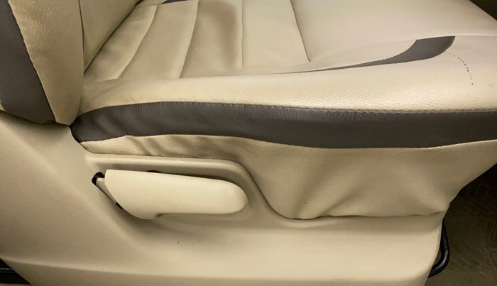 2016 Maruti Ertiga VXI, Petrol, Manual, 42,074 km, Driver Side Adjustment Panel