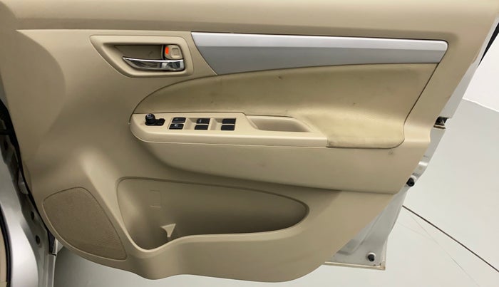 2016 Maruti Ertiga VXI, Petrol, Manual, 42,074 km, Driver Side Door Panels Control