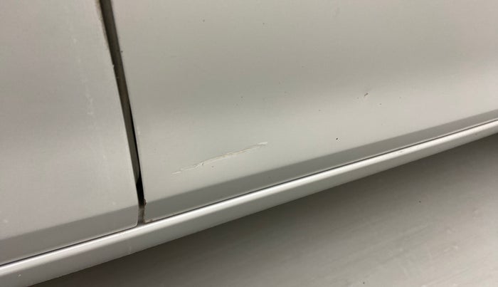 2013 Maruti Swift Dzire VXI, Petrol, Manual, 83,626 km, Driver-side door - Slightly dented