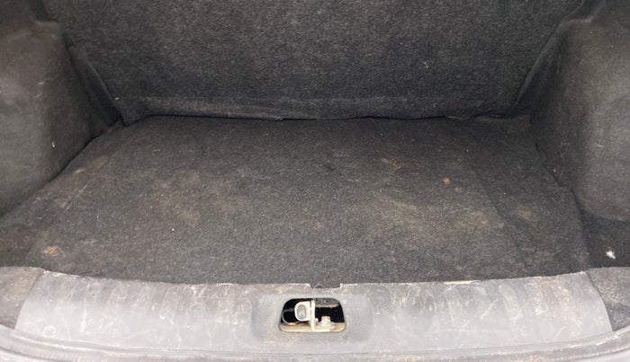 2013 Maruti Swift Dzire VXI, Petrol, Manual, 83,626 km, Boot Inside