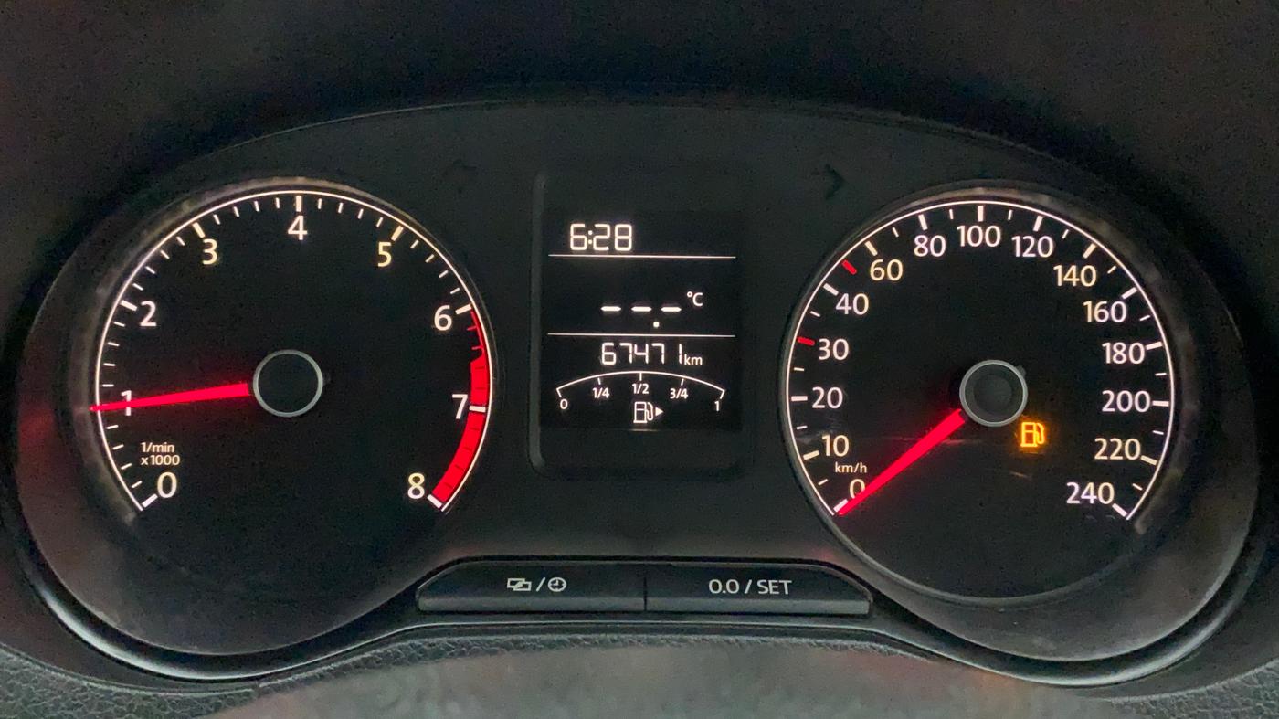 2016 Volkswagen Polo TRENDLINE 1.2L PETROL, Petrol, Manual, 67,596 km, Odometer Image