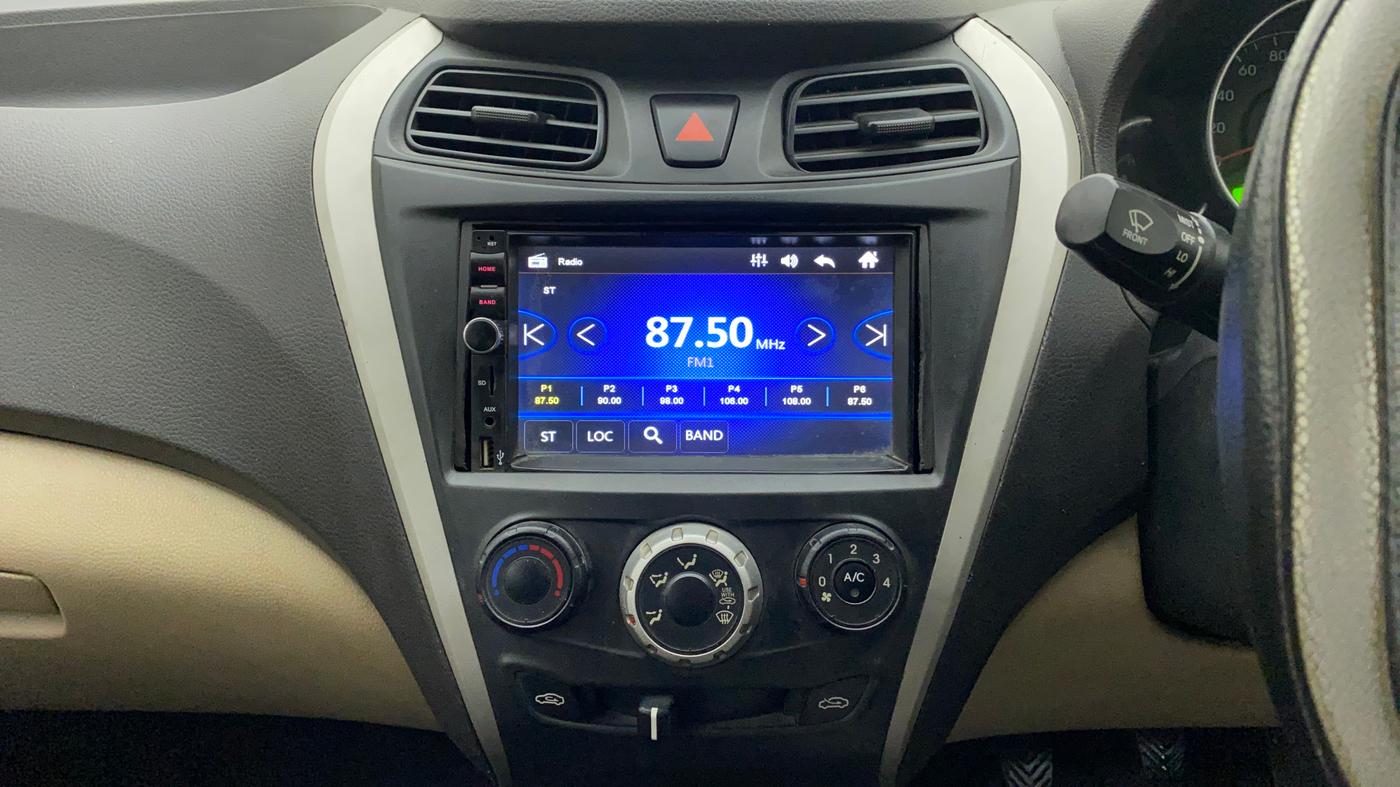 2014 Hyundai Eon MAGNA +, Petrol, Manual, 36,081 km, Air Conditioner