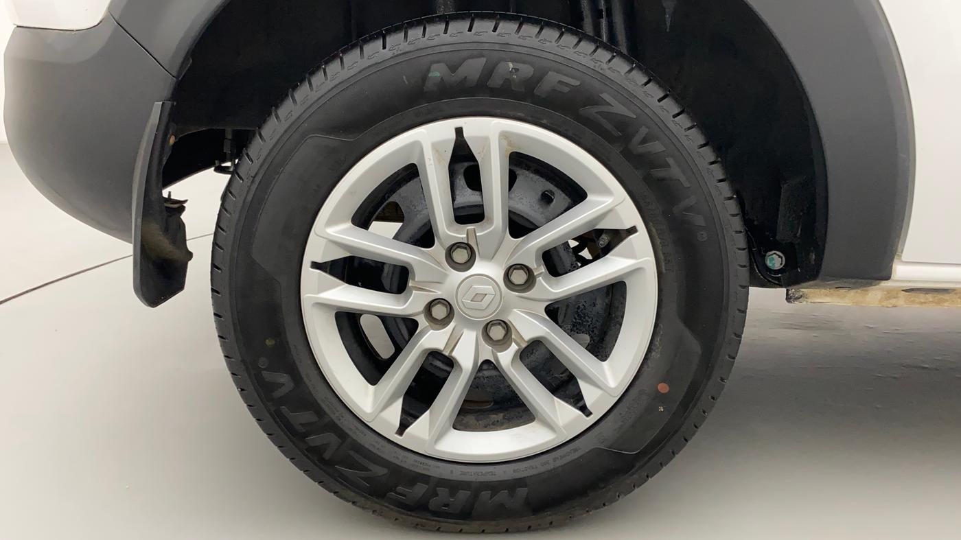 2022 Renault TRIBER RXL MT, Petrol, Manual, 11,242 km, Right Rear Wheel