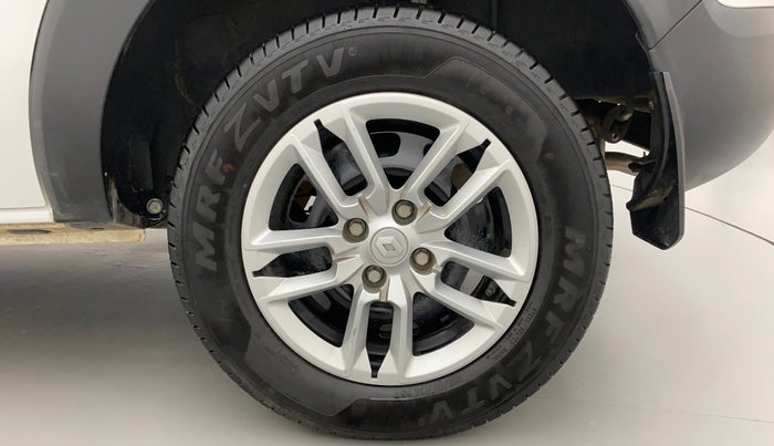 2022 Renault TRIBER RXL MT, Petrol, Manual, 11,242 km, Left Rear Wheel