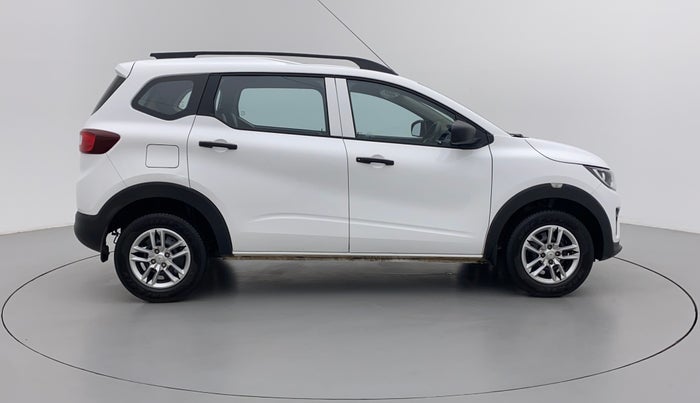 2022 Renault TRIBER RXL MT, Petrol, Manual, 11,242 km, Right Side View