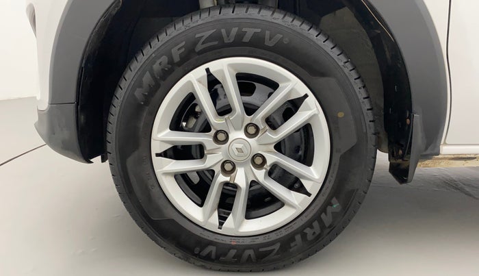 2022 Renault TRIBER RXL MT, Petrol, Manual, 11,242 km, Left Front Wheel