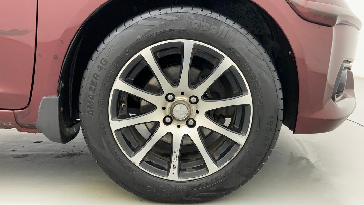 2014 Honda Mobilio 1.5 V OPT I DTEC, Diesel, Manual, 50,989 km, Right Front Wheel