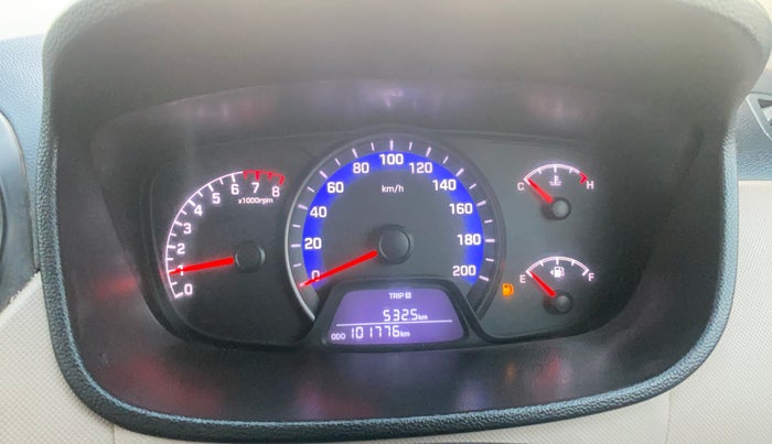 2017 Hyundai Xcent E+, Petrol, Manual, 1,01,762 km, Odometer Image
