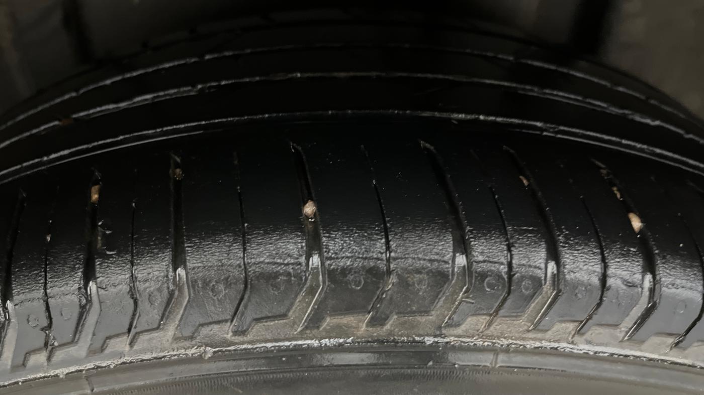 2023 Skoda SLAVIA AMBITION 1.0L TSI AT, Petrol, Automatic, 89,255 km, Left Rear Tyre Tread