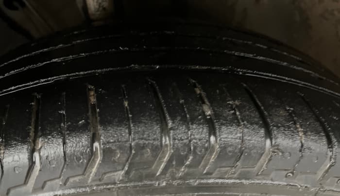 2023 Skoda SLAVIA AMBITION 1.0L TSI AT, Petrol, Automatic, 89,255 km, Right Front Tyre Tread