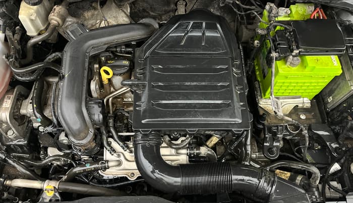 2023 Skoda SLAVIA AMBITION 1.0L TSI AT, Petrol, Automatic, 89,255 km, Engine View