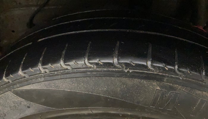 2020 Maruti Celerio VXI (O) CNG, CNG, Manual, 94,492 km, Left Rear Tyre Tread