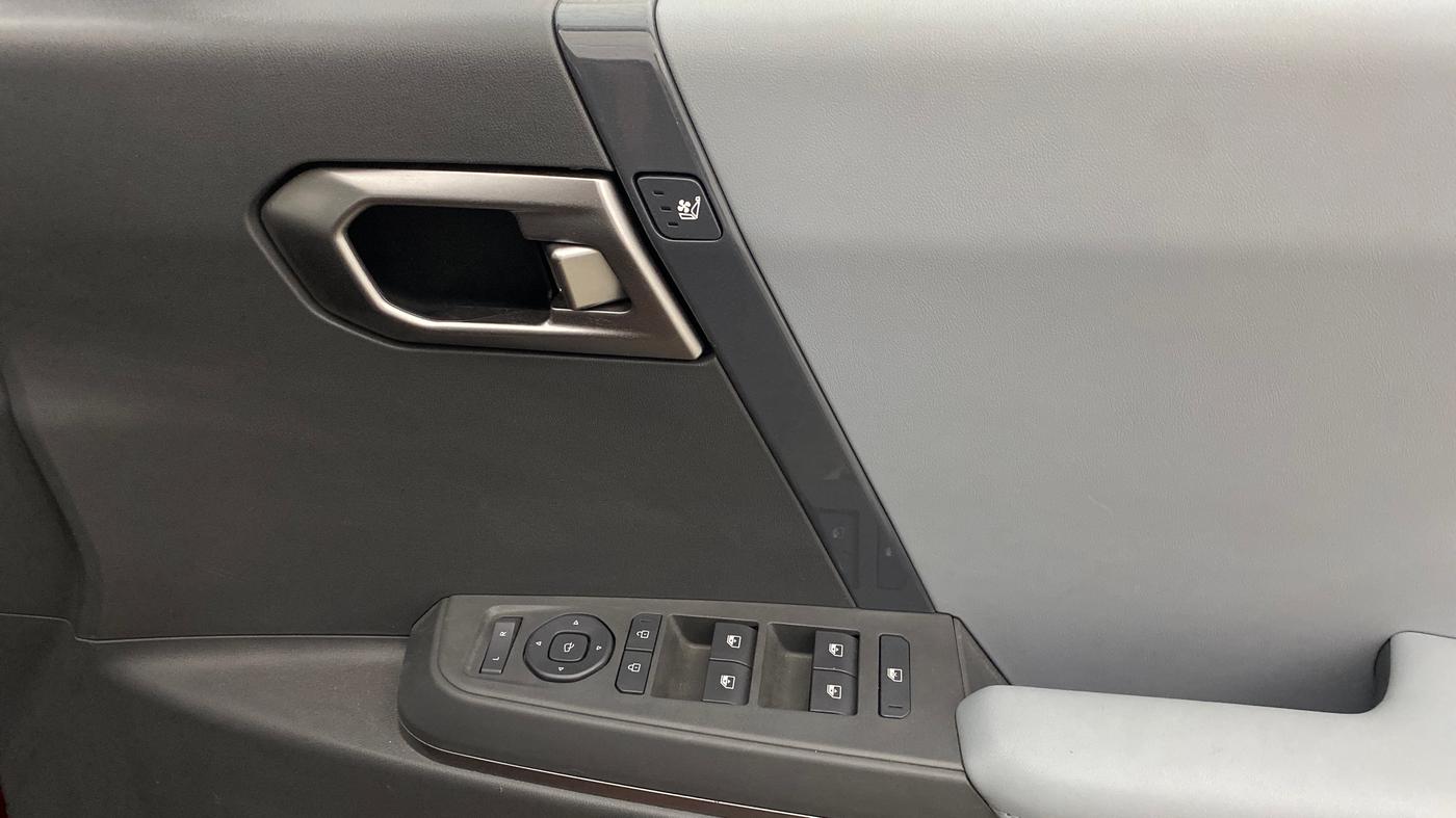 2025 KIA SYROS HTX 1.5 Diesel 6MT, Diesel, Manual, 8,589 km, Driver Side Door Panels Control