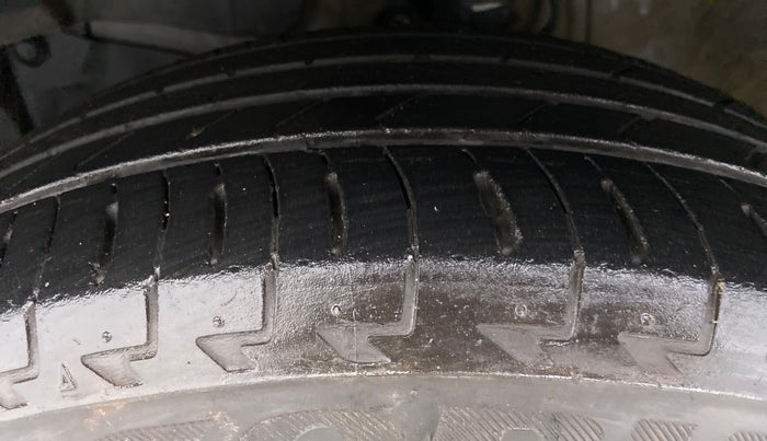 2019 Honda WR-V 1.2 i-VTEC VX MT, Petrol, Manual, 27,507 km, Left Front Tyre Tread