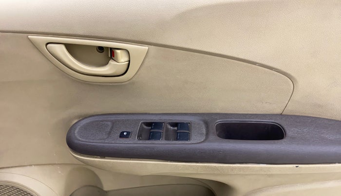 2014 Honda Amaze 1.5L I-DTEC E, Diesel, Manual, 83,971 km, Driver Side Door Panels Control