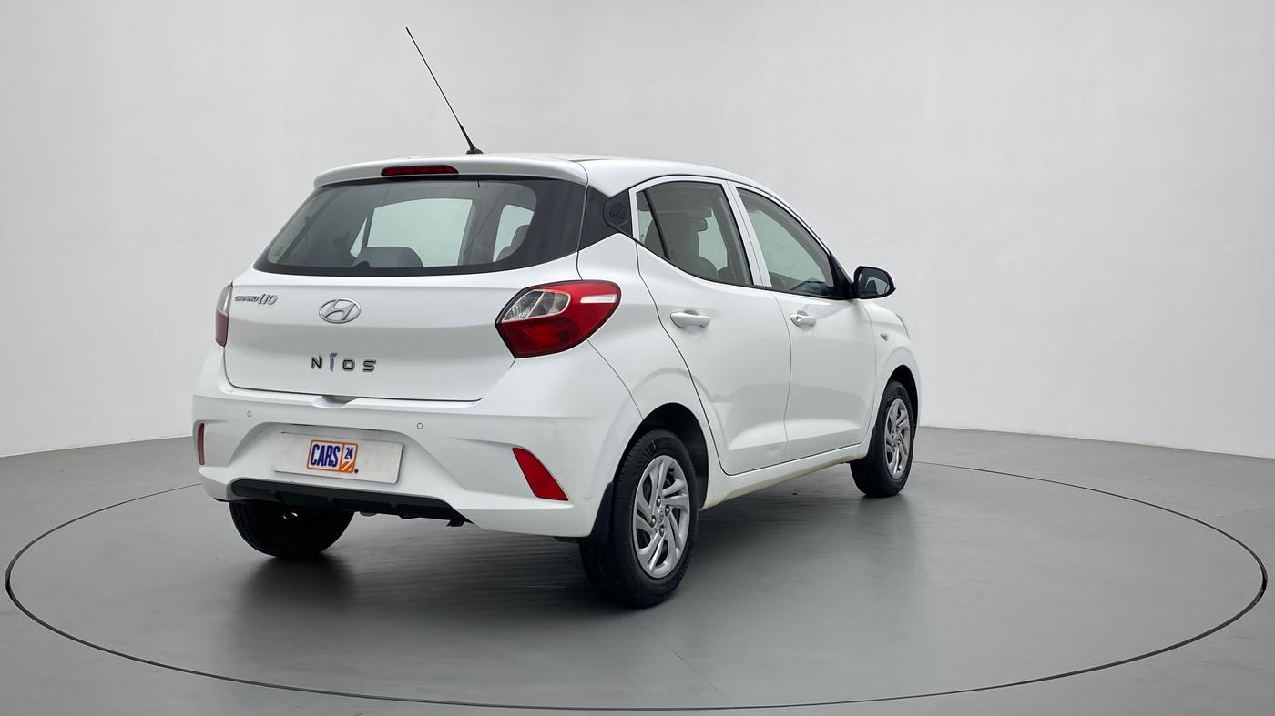 2020 Hyundai GRAND I10 NIOS MAGNA 1.2 MT, Petrol, Manual, 13,286 km, Right Back Diagonal