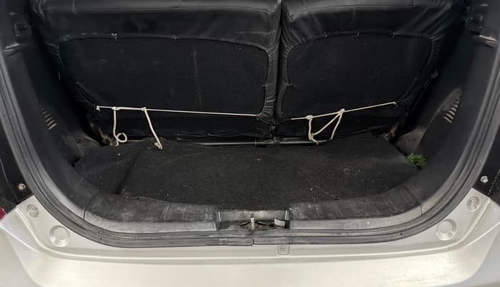 2016 Maruti Wagon R 1.0 LXI, Petrol, Manual, 81,381 km, Boot Inside
