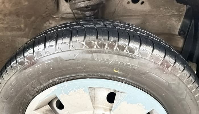 2016 Maruti Wagon R 1.0 LXI, Petrol, Manual, 81,381 km, Right Front Tyre Tread