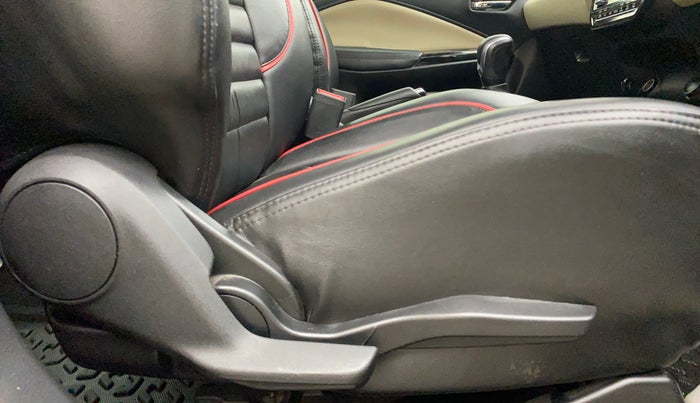 2022 Toyota Glanza V AMT, Petrol, Automatic, 36,144 km, Driver Side Adjustment Panel