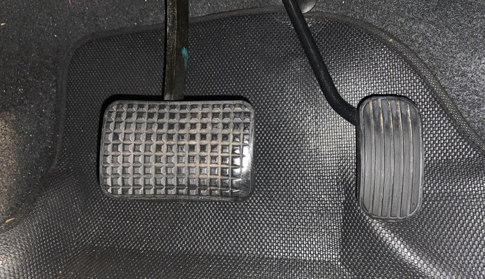 2017 Tata Tiago XZA PETROL, Petrol, Automatic, 47,343 km, Pedals