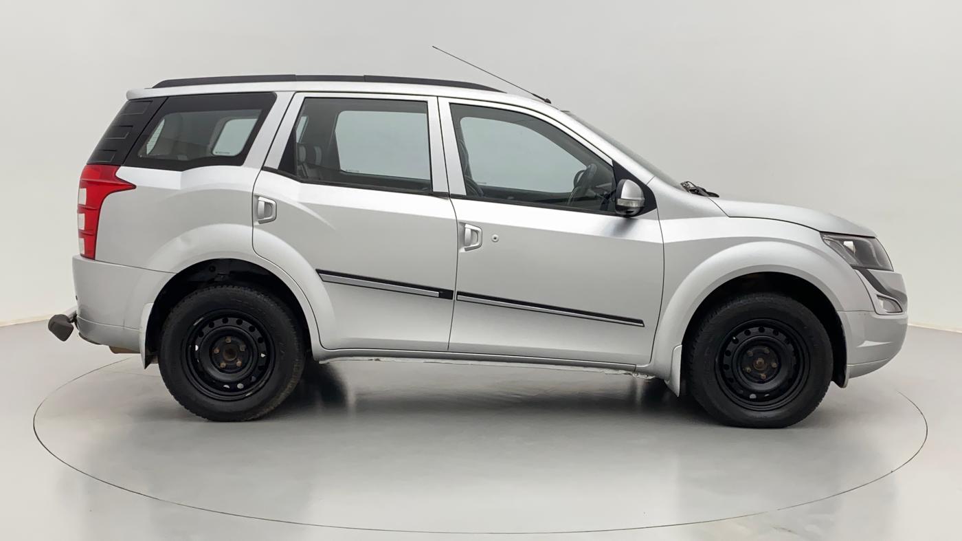 2015 Mahindra XUV500 W4 4X2, Diesel, Manual, 80,786 km, Right Side View