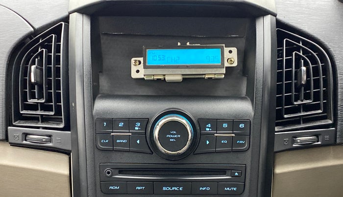 2015 Mahindra XUV500 W4 4X2, Diesel, Manual, 80,786 km, Infotainment System