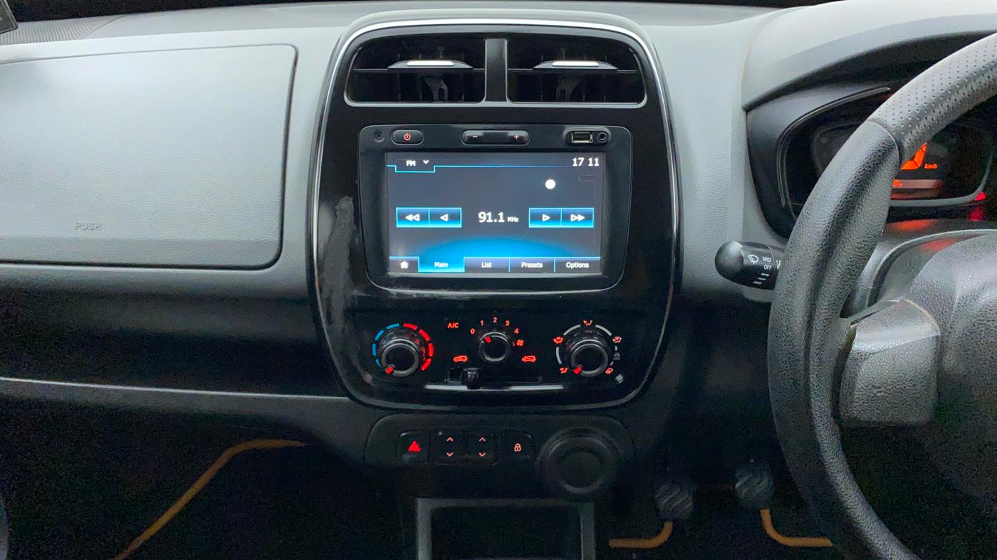 2017 Renault Kwid RXT, Petrol, Manual, 1,111 km, Air Conditioner