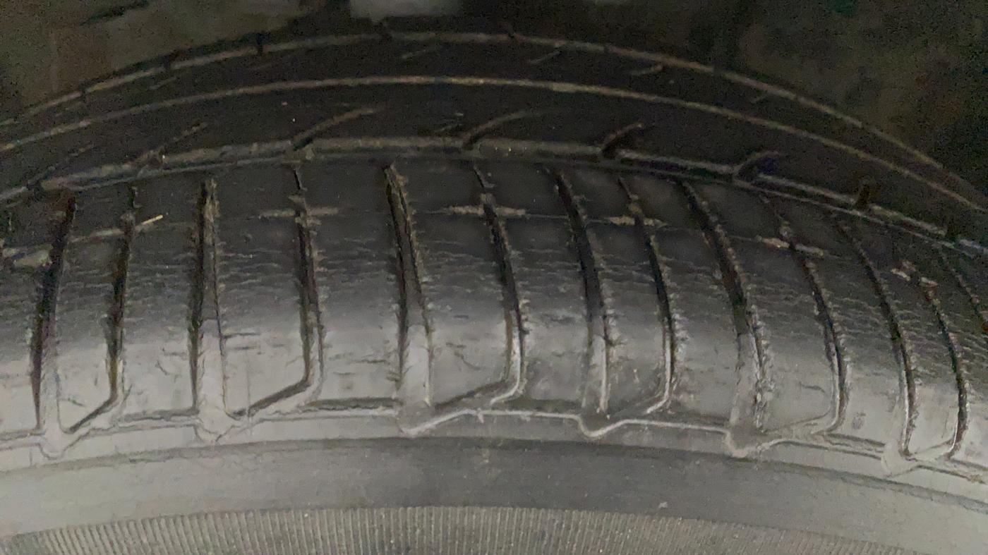 2014 Nissan Micra XV CVT, Petrol, Automatic, 35,409 km, Left Rear Tyre Tread
