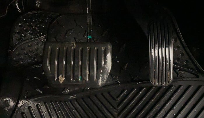 2020 Tata Harrier XZA PLUS 2.0L, Diesel, Automatic, 66,366 km, Pedals
