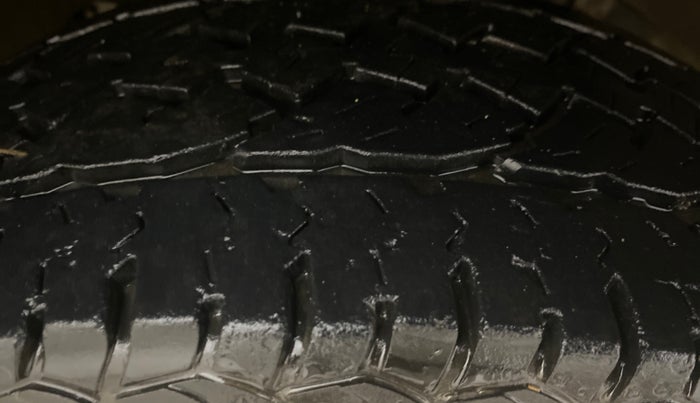 2016 Renault Duster 110 PS RXL 4X2 AMT, Diesel, Automatic, 71,808 km, Right Front Tyre Tread