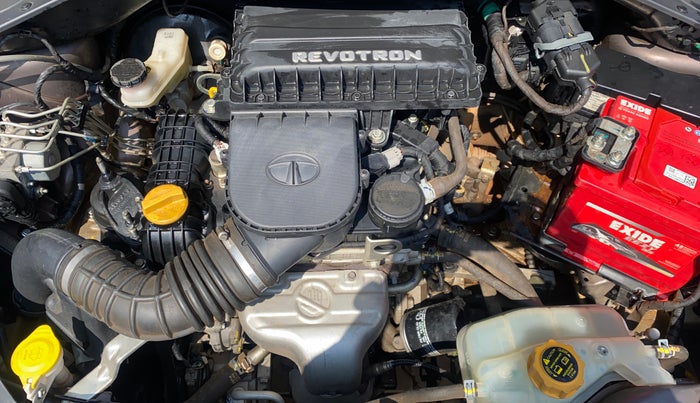 2018 Tata Tiago XZ PETROL, Petrol, Manual, 27,570 km, Engine View