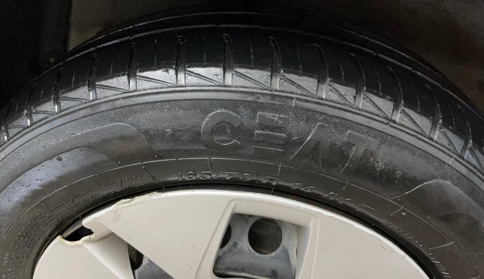 2015 Hyundai Xcent S 1.2, Petrol, Manual, 70,484 km, Right Rear Tyre Tread