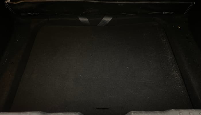 2023 Tata ALTROZ XZ + SUNROOF, Petrol, Manual, 32,388 km, Boot Inside