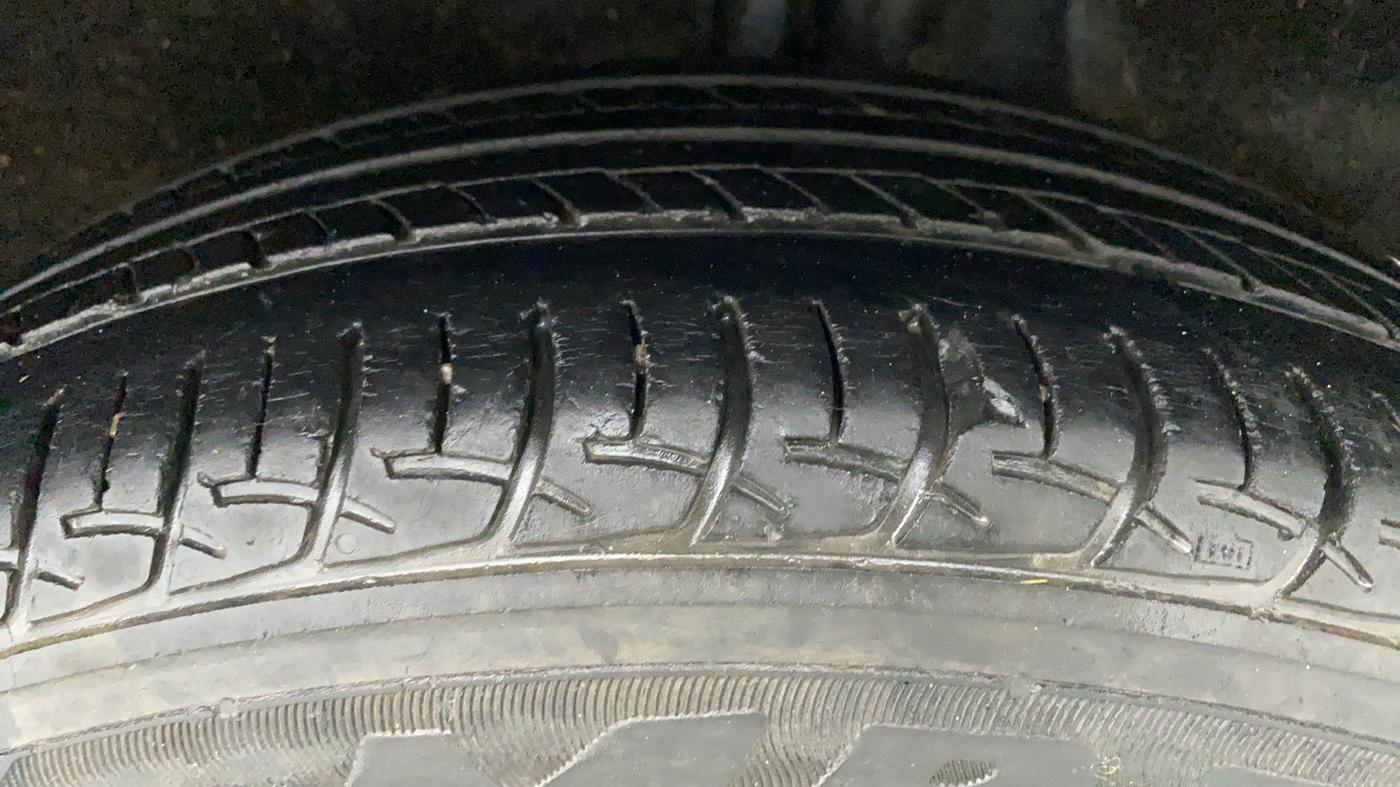 2018 Maruti Baleno DELTA PETROL 1.2, Petrol, Manual, 60,083 km, Left Rear Tyre Tread